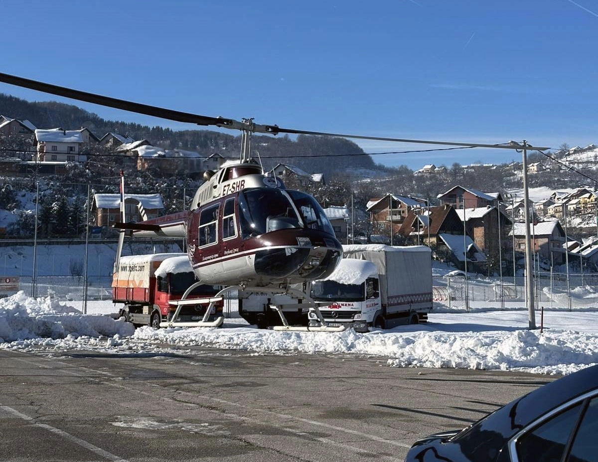 Helikopterski servis RS sa Manjače evakuisao majku i bebu